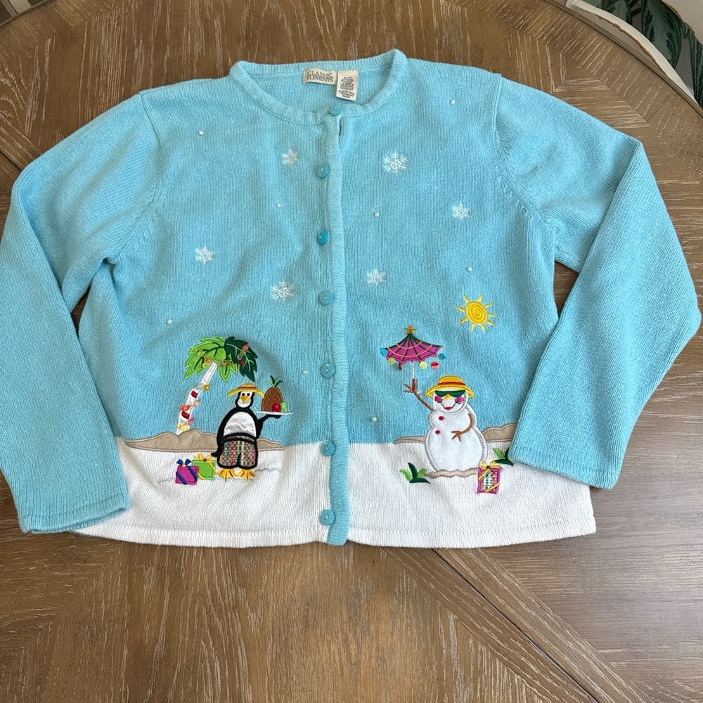 Classic Elements Light Blue And White Holiday Bea… - image 1